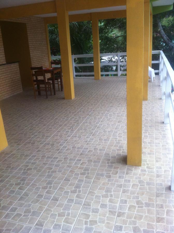 Pousada Cibeles Praia de Araçatiba Kültér fotó